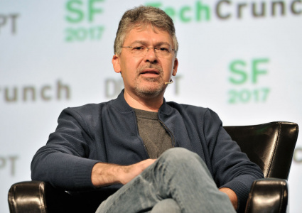 Intelligenza artificiale, Apple assume l’ingegnere capo di Google